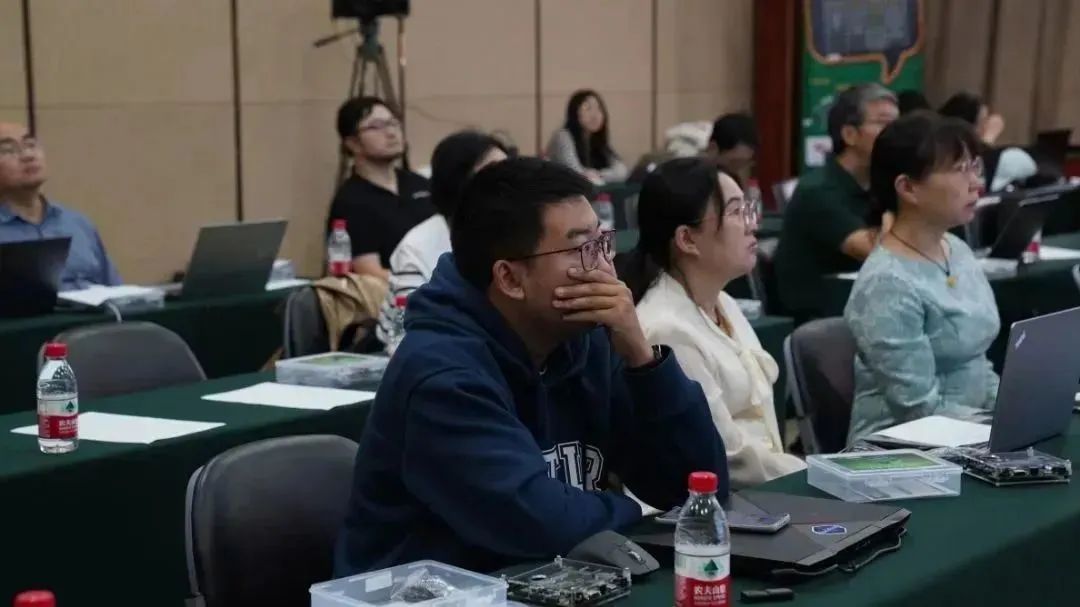 Imagination与浙江大学2023国内RVfpga课程线下Workshop圆满结束 (https://ic.work/) 可编辑器件 第11张
